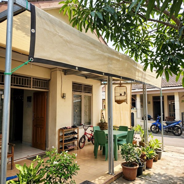 Paranet Cream di Teras Rumah